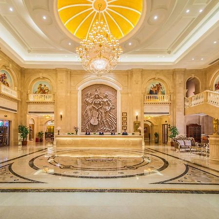 Vienna International Hotel Yantai Changjiang Road Xingyi Square Branch Exterior foto